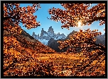 Góry Andy, Szczyt Fitz Roy, Patagonia, Argentyna, Promienie słońca, Jesień, Drzewa, Gałęzie
