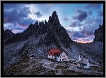 Góry, Włochy, Dolomity, Masyw Tre Cime di Lavaredo, Domy