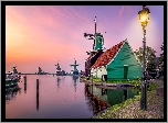 Rzeka, Wiatraki, Zachód słońca, Domy, Latarnia, Łódź, Skansen Zaanse Schans, Zaandam, Holandia