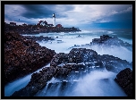 Stany Zjednoczone, Stan Maine, Zatoka Casco, Cape Elizabeth, Latarnia morska Portland Head Light, Morze, Skały